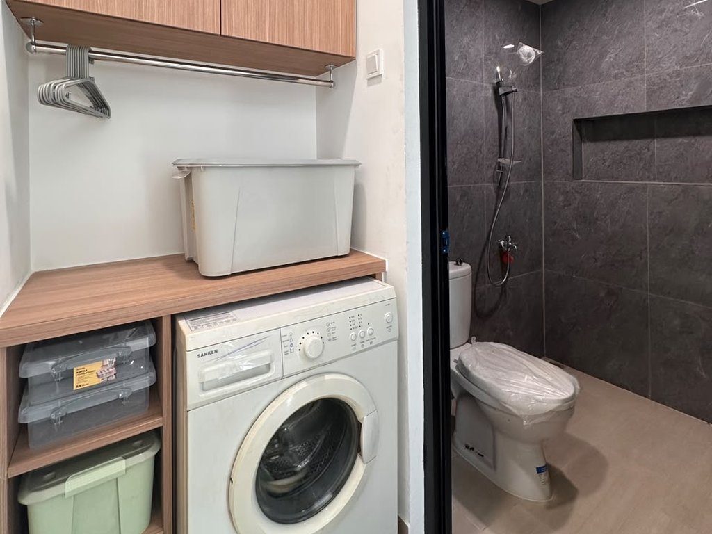 Nawasena tipe 45, area cuci dan kamar mandi